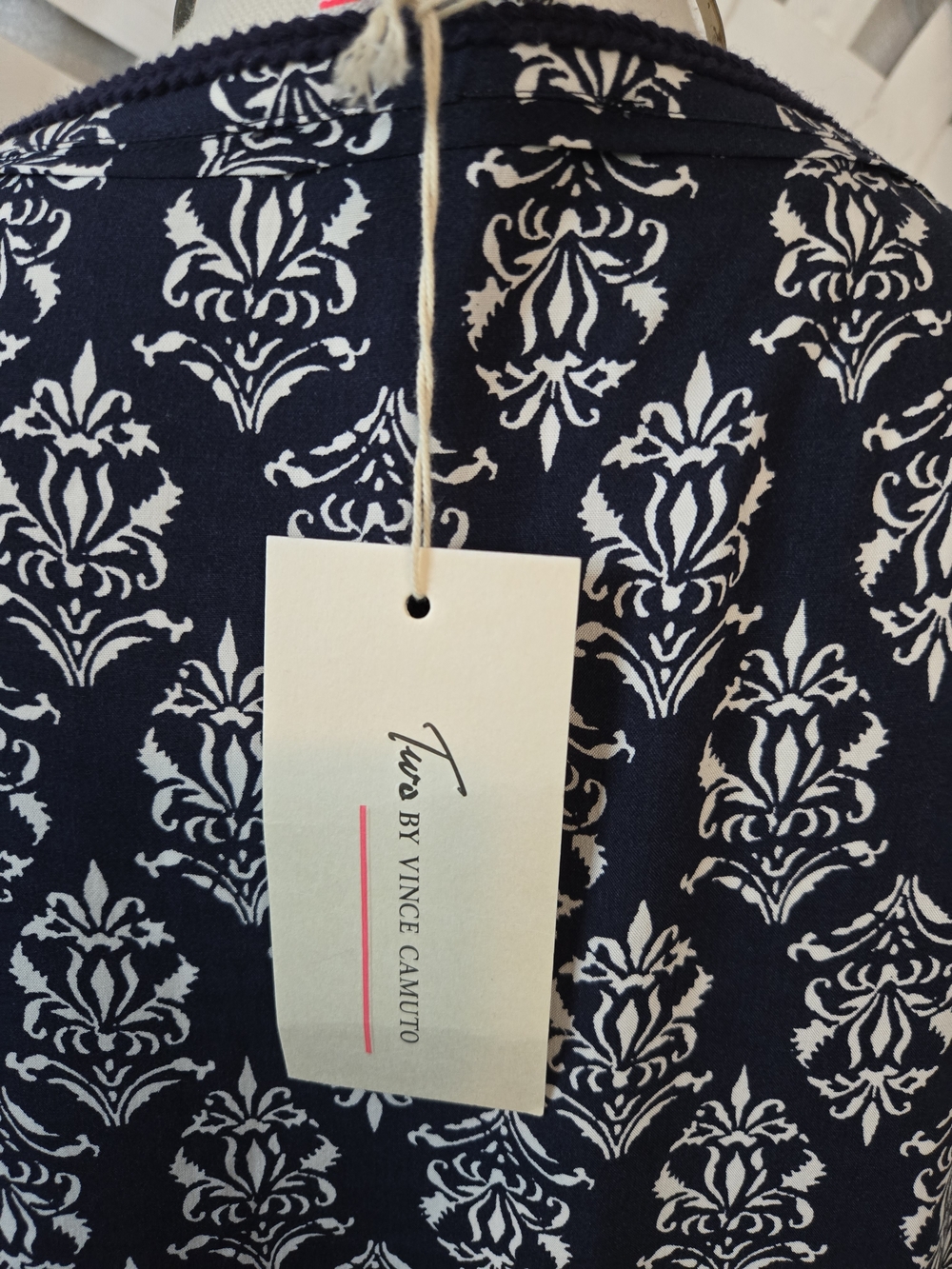 Two By Vince Camuto Navy & White Sleeveless Printed Tunic Top- NWT Ret $79 - Picture 9 of 12